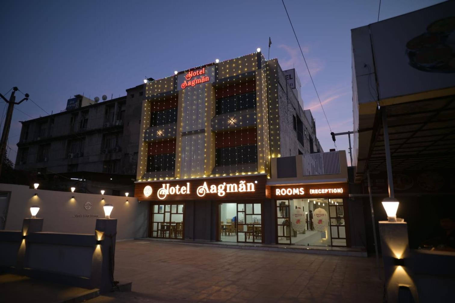 Hotel Aagman Palanpur Екстериор снимка